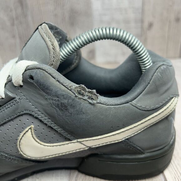 Nike Delta Force Low Sneaker Athletic Shoes Gray Size 6Y Kids I 7.5 Women's - Picture 12 of 16